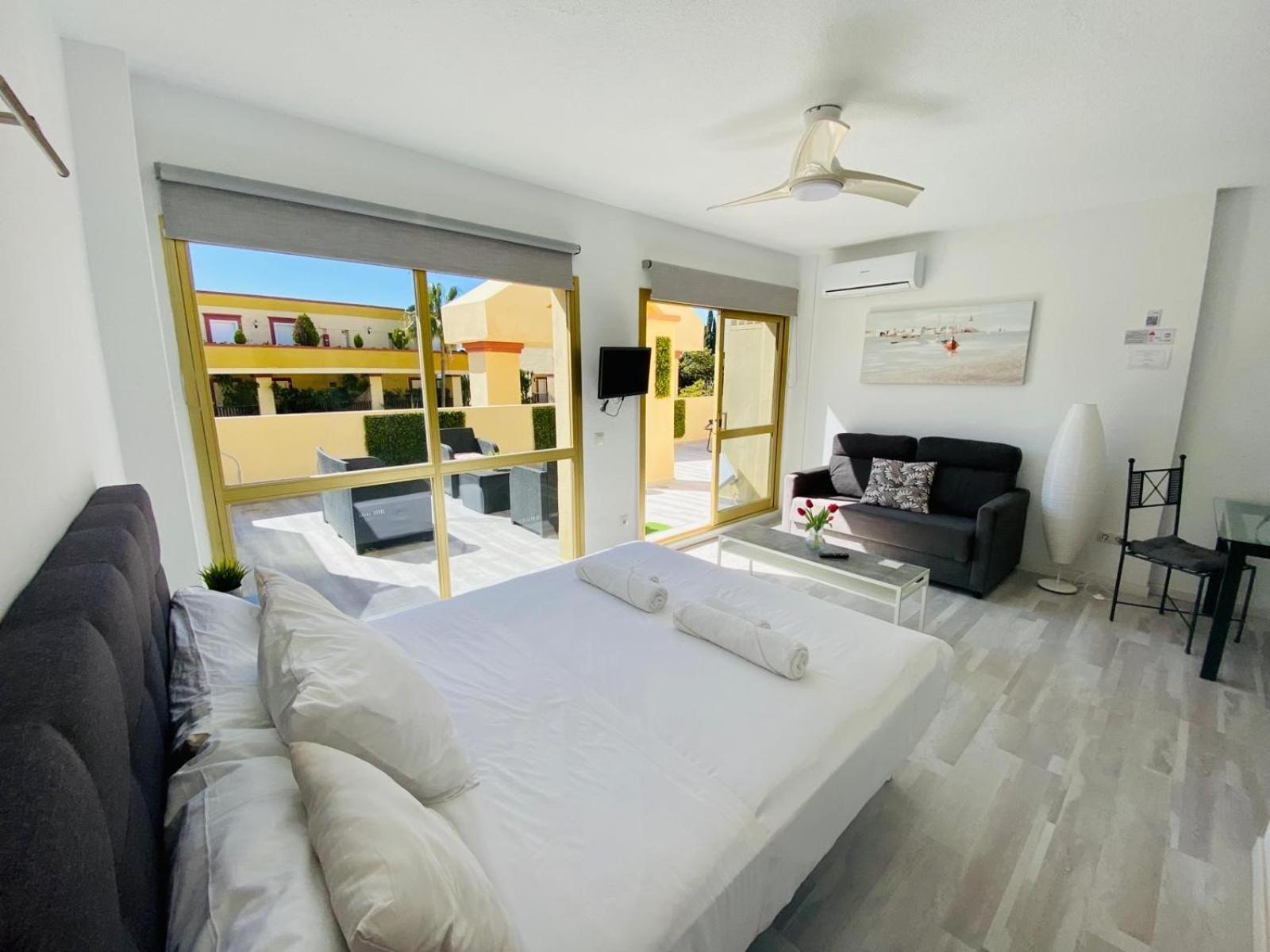 Romana Playa 323 Apartment By Ghr Rentals Marbella Exterior foto